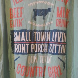 WOMENS 2X SMALL TOWN LIVIN MINT TSHIRT
